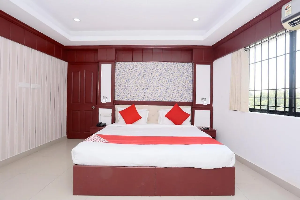 Oyo 28836 Hotel Salkara Residency Thrissur India
