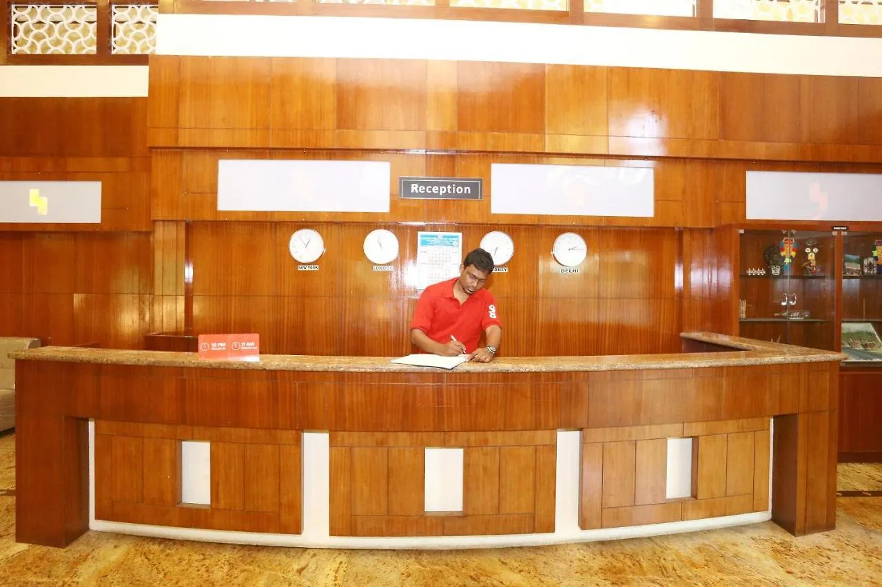 Oyo 28836 Hotel Salkara Residency Thrissur 3*,