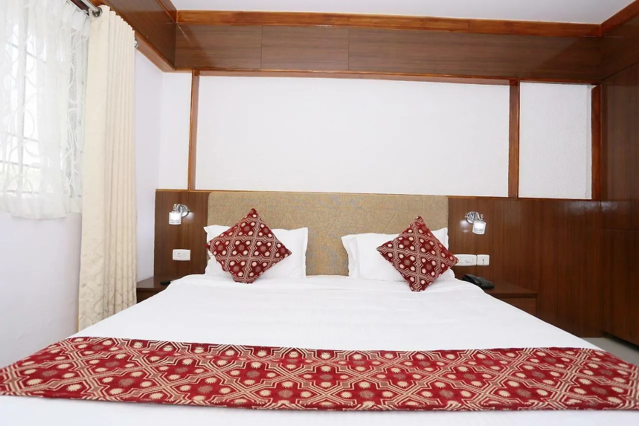 Oyo 28836 Hotel Salkara Residency Thrissur